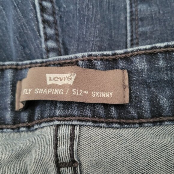 Levis 512 Perfectly Shaping Skinny Jeans Womens Size 18 Mid Rise Dark Wash Denim - Picture 5 of 6